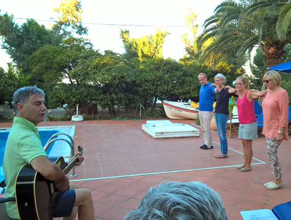 griechisch tanzen auf Kreta